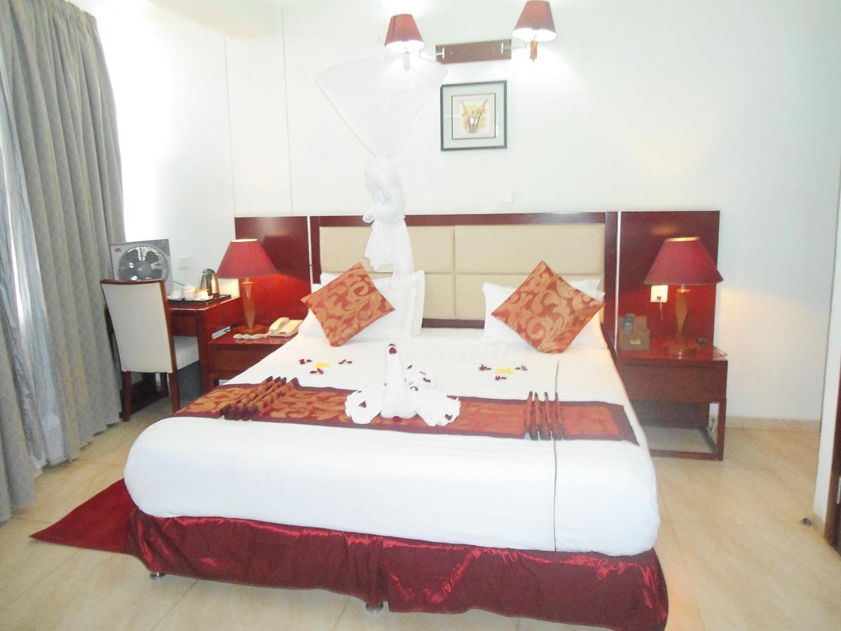 Rahnile Hotel Bahir Dar Bagian luar foto
