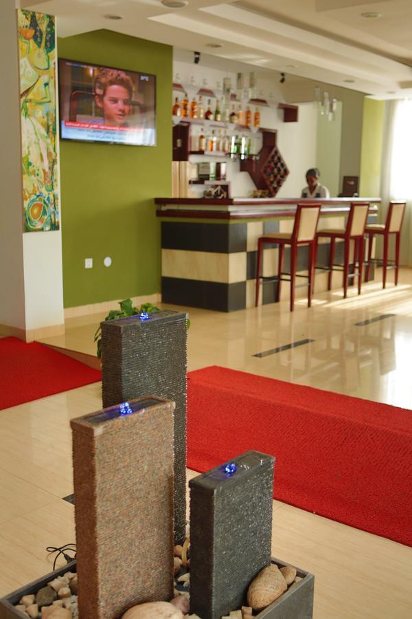 Rahnile Hotel Bahir Dar Bagian luar foto